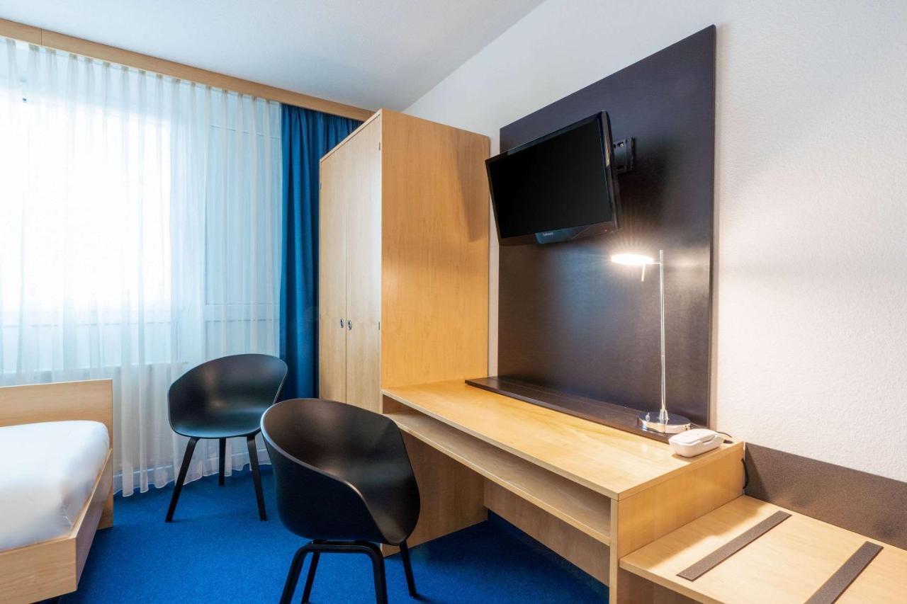 Comfort Hotel Atlantic Muenchen Sued Отобрун Екстериор снимка